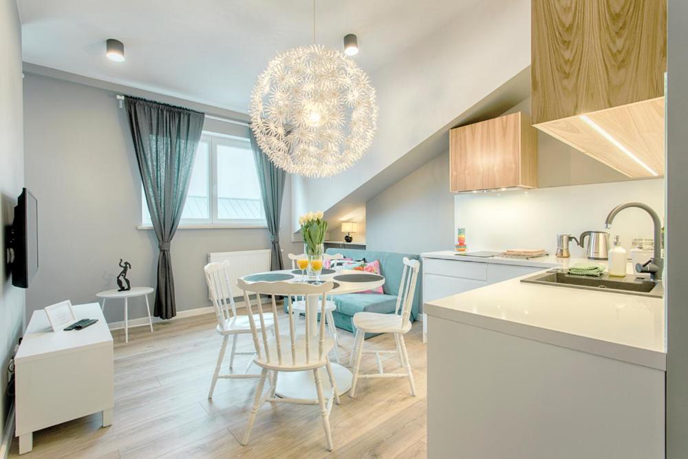Tyzenhauz Apartments Arianska Street Krakow Luaran gambar
